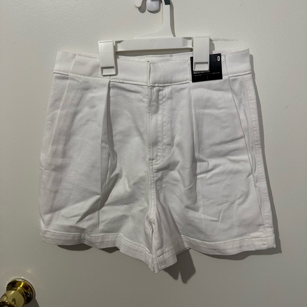 White Women's Shorts